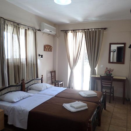 Tina Hotel Chania  Exteriör bild