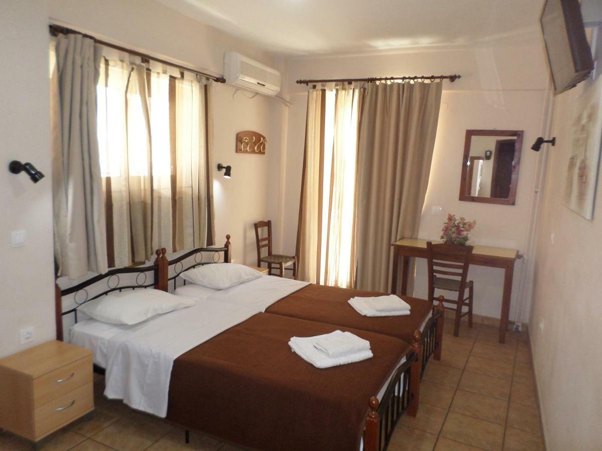 Tina Hotel Chania  Exteriör bild
